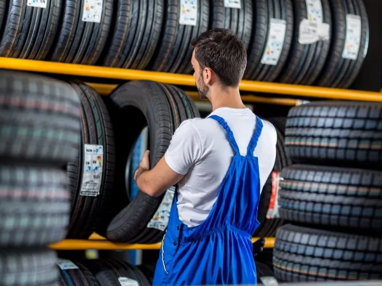 Gölmarmara Oto Lastikçi